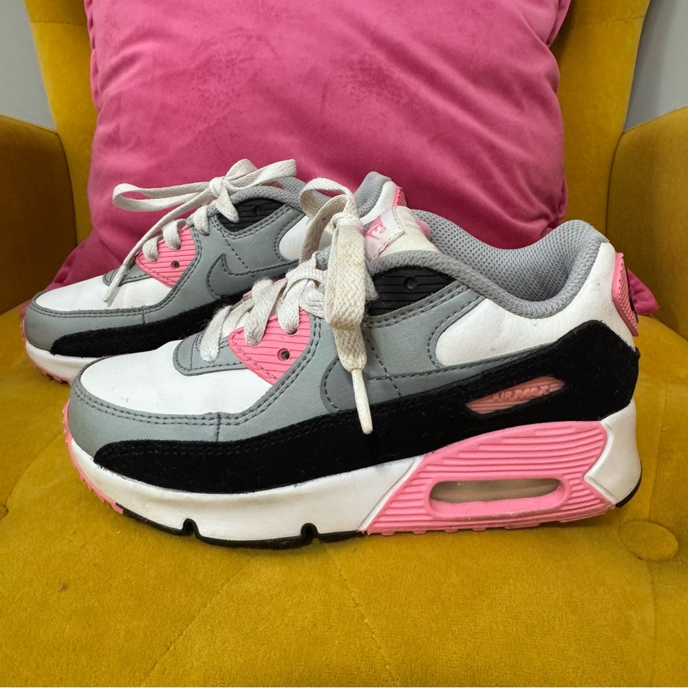 Nike Air Max 90 Sneakers - Pink, Black, and White - GC - Size 13.5 - Picture 6 of 7